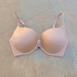 VICTORIA’S SECRET | Tan Very Sexy Push Up Bra 32DD